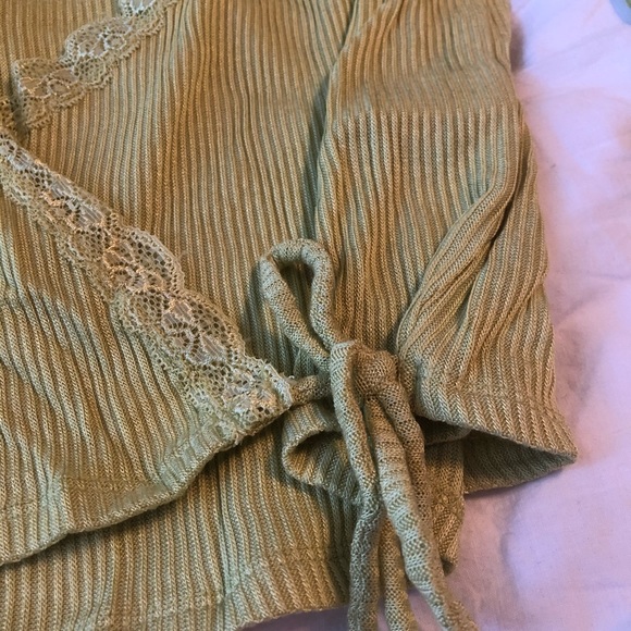 NWT Urban Outfitters Lace Y2K Wrap Top Green Crop ribbed soft cross brandy melvi - Picture 12 of 15